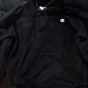 black champion hoodie sweatshirt